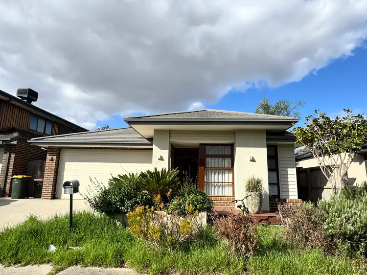 8 Billeroy Way, Werribee VIC 3030