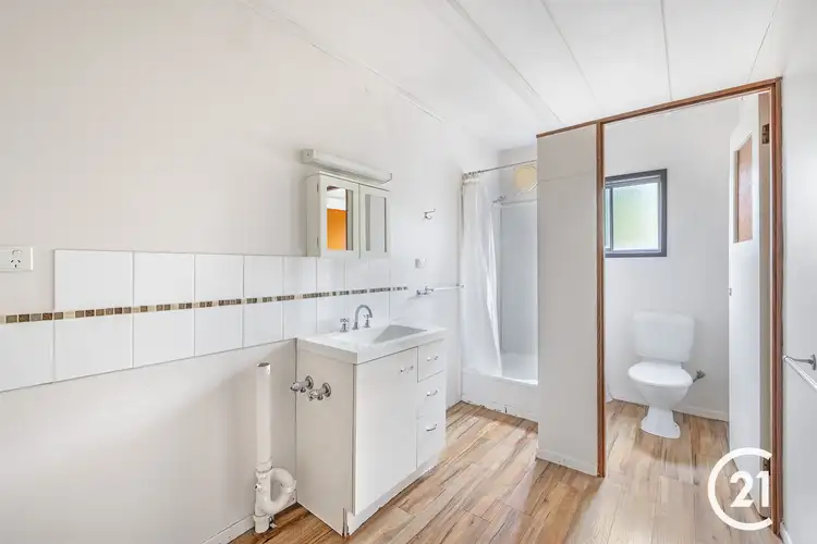 Fifth view of Homely block of units listing, 12-14 Shackell Street, Echuca VIC 3564