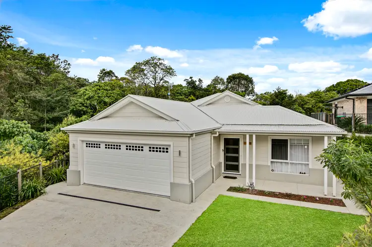 10 Samwell Place, Nambour QLD 4560