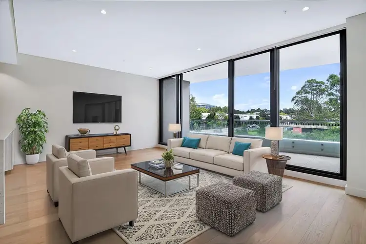 526/25 Spurway Drive, Norwest NSW 2153
