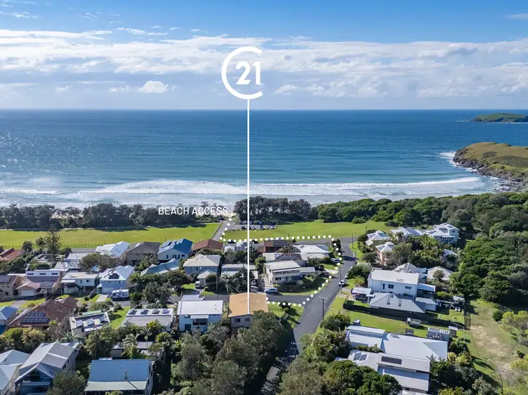 72 Bluegum Avenue, Sandy Beach NSW 2456