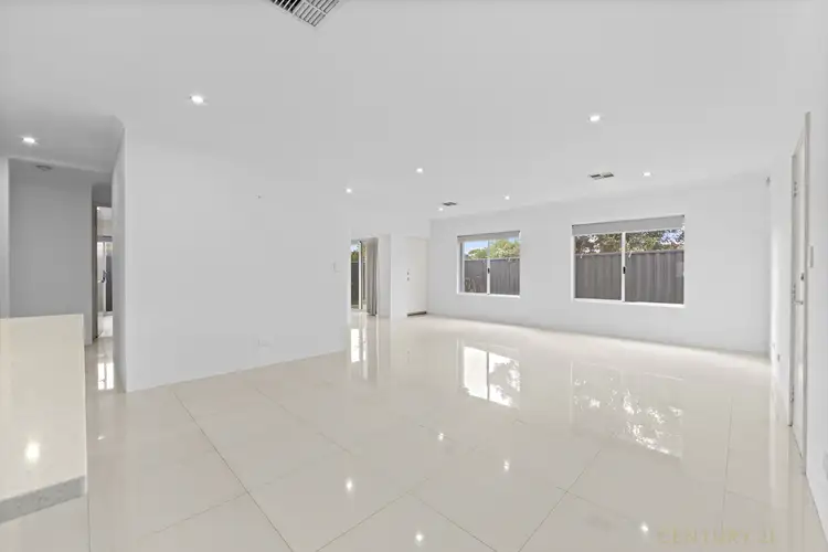 Fifth view of Homely house listing, 3/108 Bishopsgate Street, Carlisle WA 6101