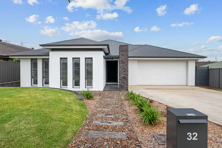 32 Discovery Drive, Fletcher NSW 2287