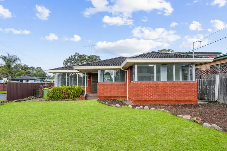 37 Amaroo Avenue, Georges Hall NSW 2198
