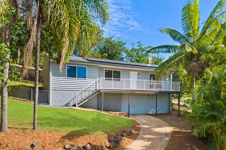 1 Jeanette Avenue, Nambour QLD 4560