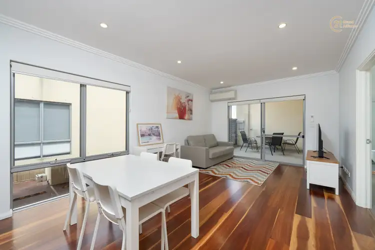 Fifth view of Homely apartment listing, 9/3 Oak Street, Cannington WA 6107
