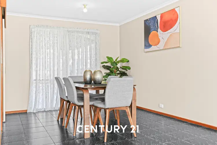 Fifth view of Homely house listing, 1 Glenda Close, Clarinda VIC 3169