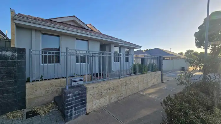 33 Kalli Street, Golden Bay WA 6174
