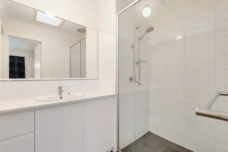 Fifth view of Homely house listing, 8 Kirkdale Turn, Kinross WA 6028