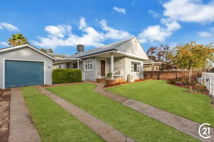 27 Facey Street, Forbes NSW 2871