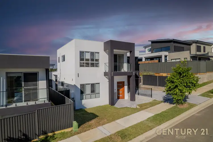 74 Fieldhouse Circuit, Campbelltown NSW 2560
