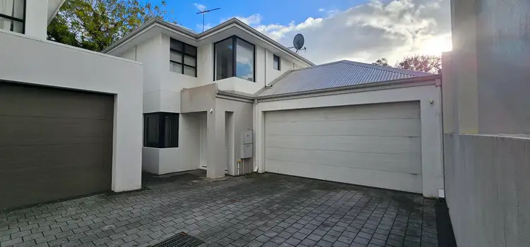 4/369 Fulham Street, Cloverdale WA 6105