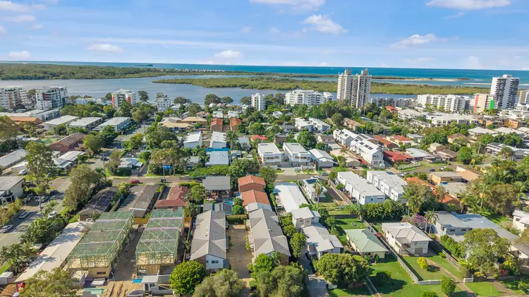 2/9-11 Norman Avenue, Maroochydore QLD 4558