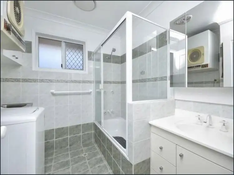 Main view of Homely apartment listing, 5/8 Elliot St, Clayfield QLD 4011