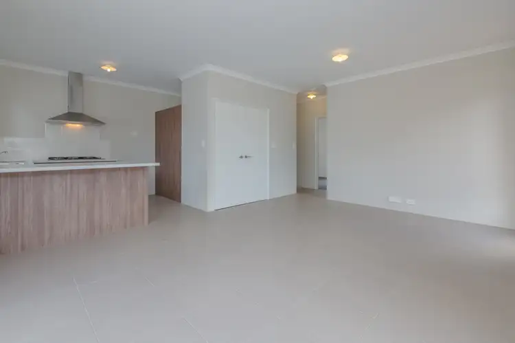Fourth view of Homely unit listing, 2/7A Bromley Street, Beckenham WA 6107