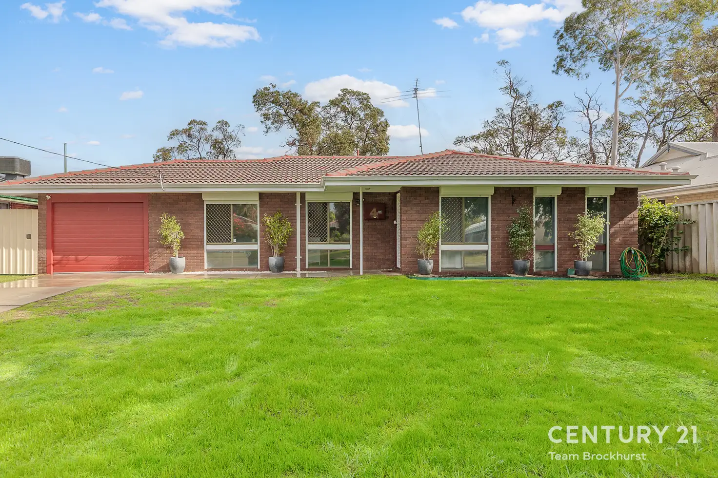 Main view of Homely house listing, 4 Mintern Court, Thornlie WA 6108