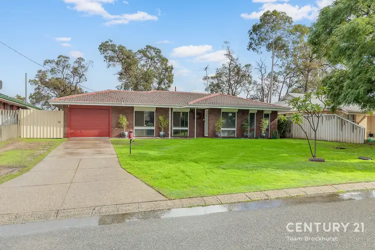Fifth view of Homely house listing, 4 Mintern Court, Thornlie WA 6108