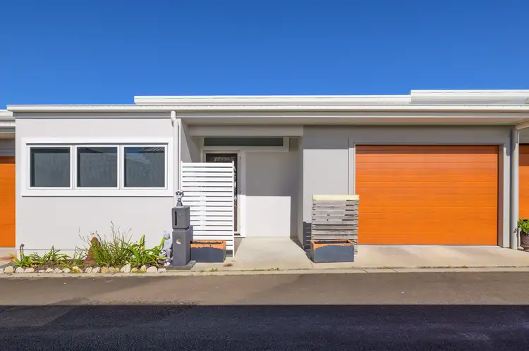 27/20 Gympie Road, Tin Can Bay QLD 4580
