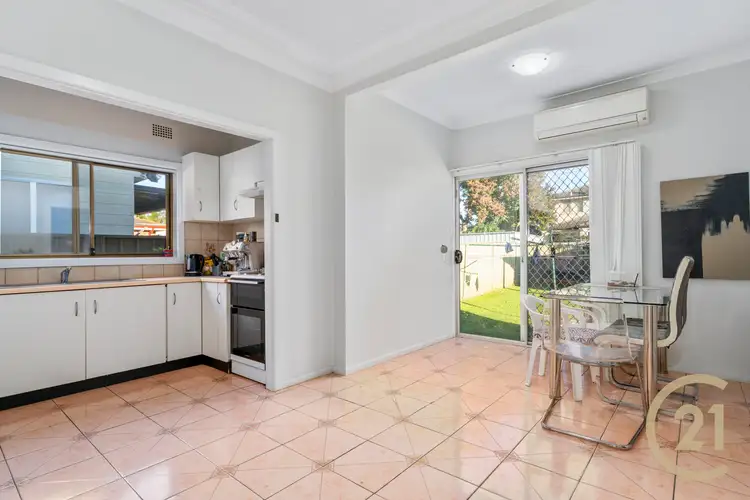 Fifth view of Homely house listing, 8 Plumpton Road, Plumpton NSW 2761