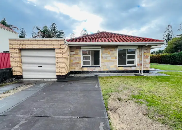 1 / 240A Seaview Road, Henley Beach SA 5022