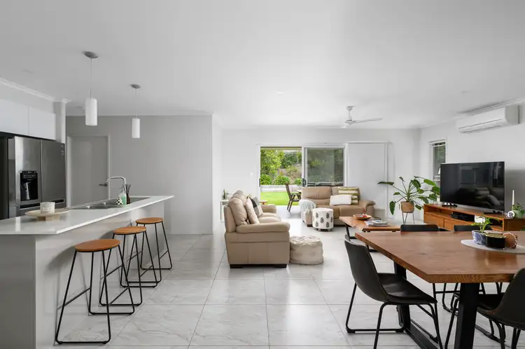 Fifth view of Homely house listing, 3 Farmer Court, Southside QLD 4570