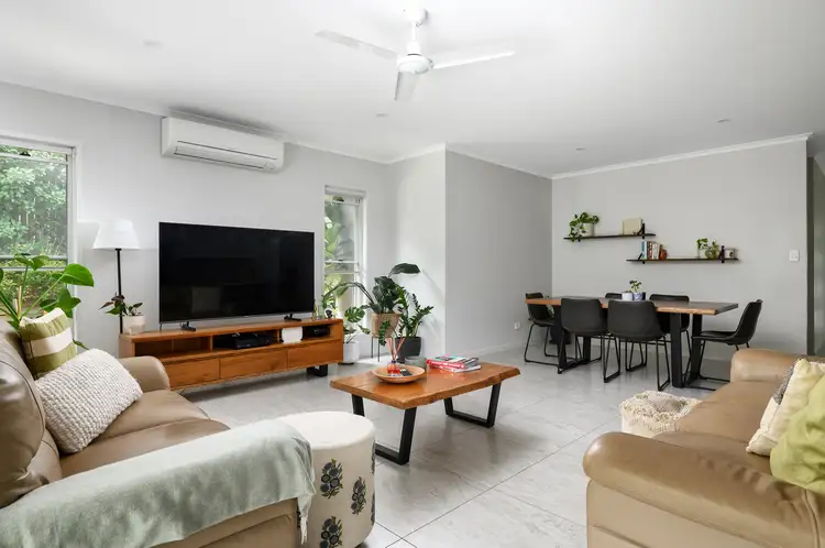 Sixth view of Homely house listing, 3 Farmer Court, Southside QLD 4570