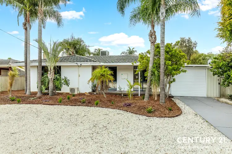16 Charlton Place, Thornlie WA 6108