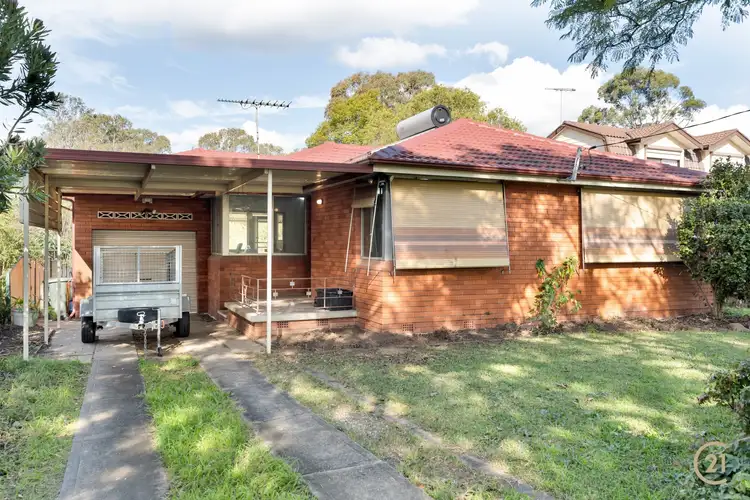 36 Myee Road, Macquarie Fields NSW 2564