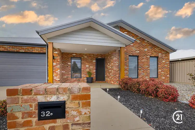 Second view of Homely house listing, 32 Maker Parade, Echuca VIC 3564