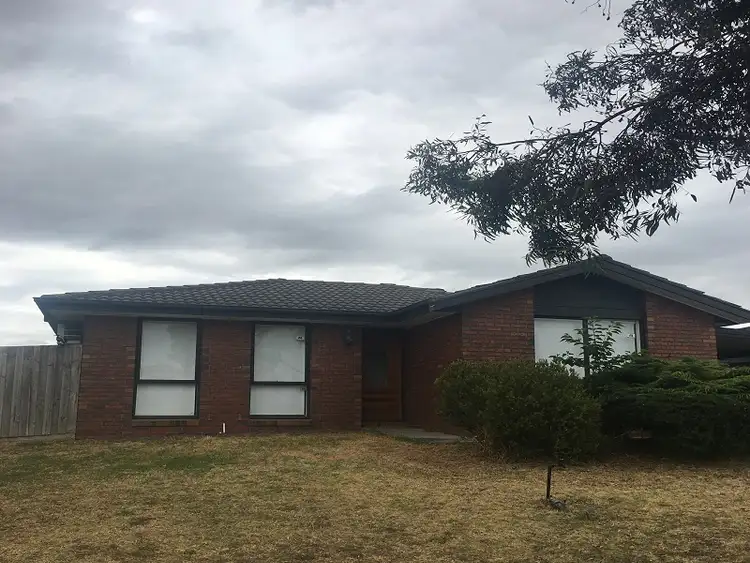 2 Chiswick Court, Hampton Park VIC 3976