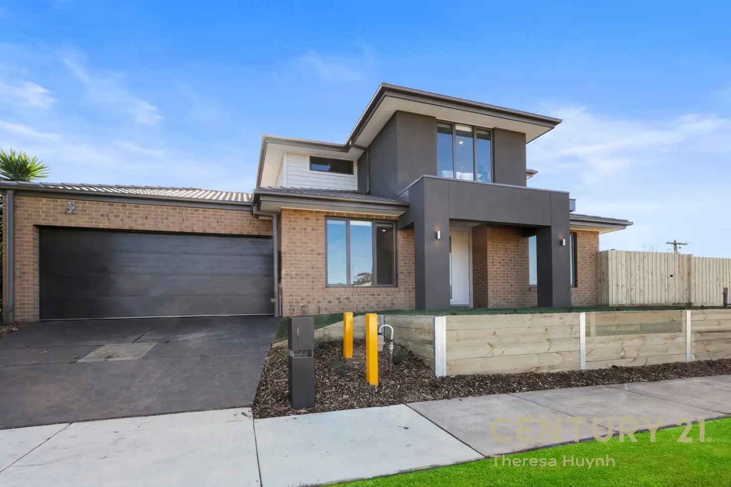 Main view of Homely townhouse listing, 90B Princess Avenue, Springvale VIC 3171