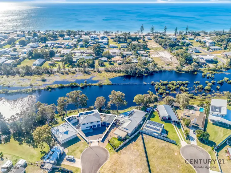 3 Dolphin Court, Woodgate QLD 4660
