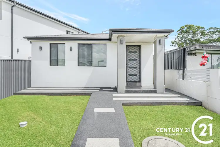 536a Smithfield Road, Greenfield Park NSW 2176