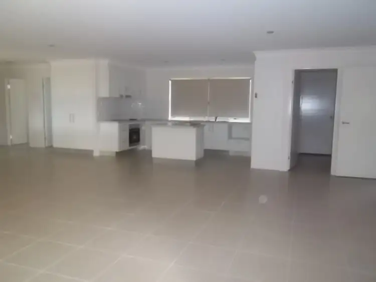 78 Utah Drive, Moranbah QLD 4744
