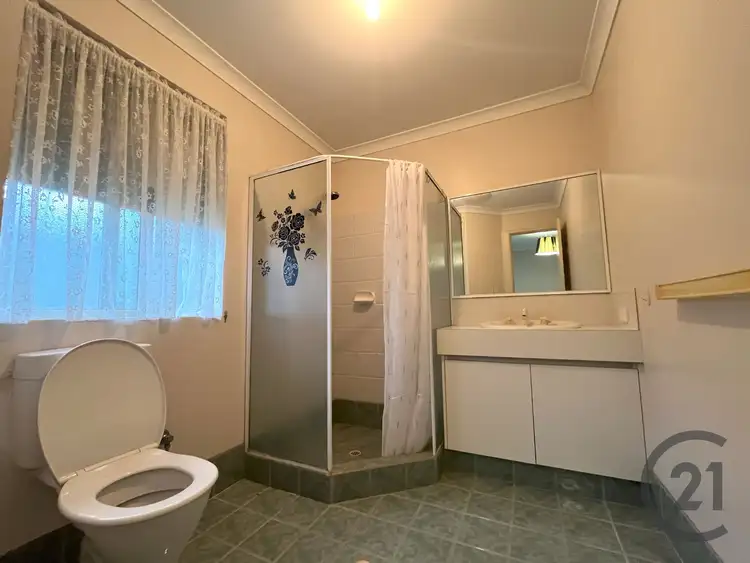 Fifth view of Homely house listing, 2 Jacksonia Street, Glen Iris WA 6230