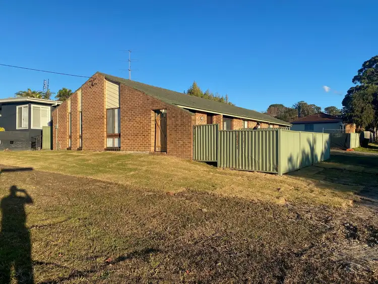 22 Highclere Street, Bateau Bay NSW 2261