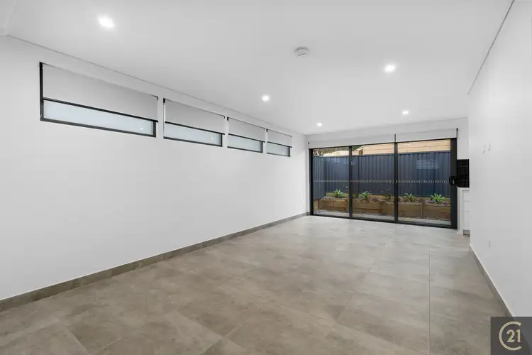 1/40 Centaur Street