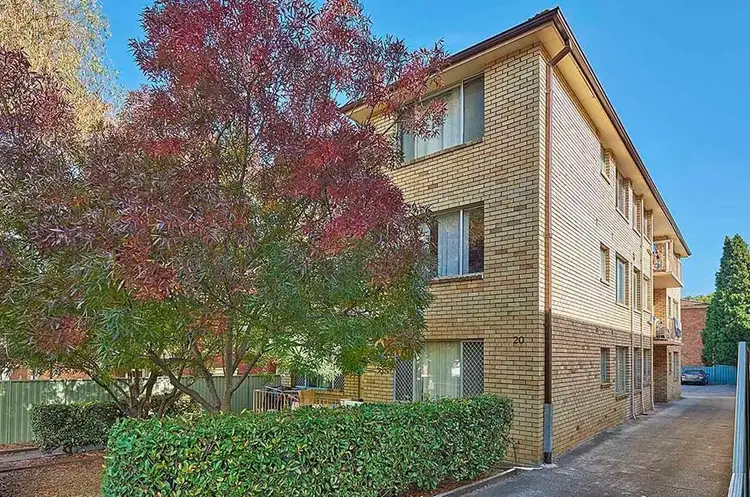 4/20 Wigram Street, Harris Park NSW 2150