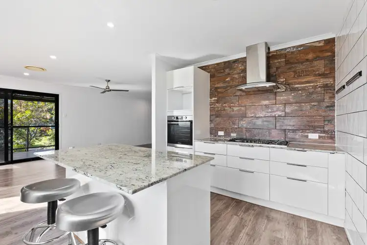 3 Doric Court, Cooloola Cove QLD 4580