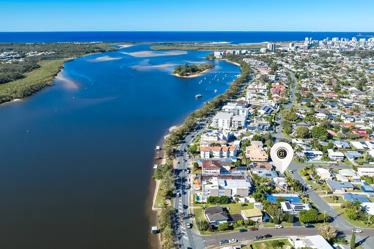 2/134 Broadwater Avenue, Maroochydore QLD 4558