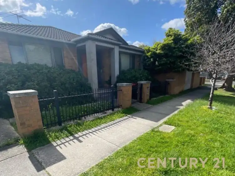 2/27 Beddoe Avenue, Clayton VIC 3168
