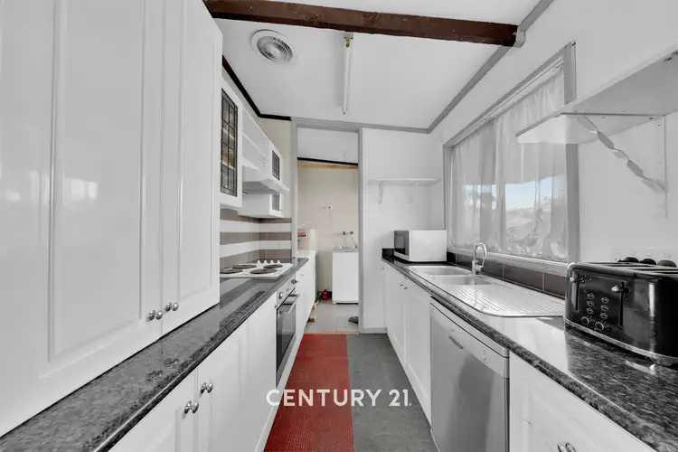 Fifth view of Homely house listing, 10 Glendoon Road, Junction Village VIC 3977