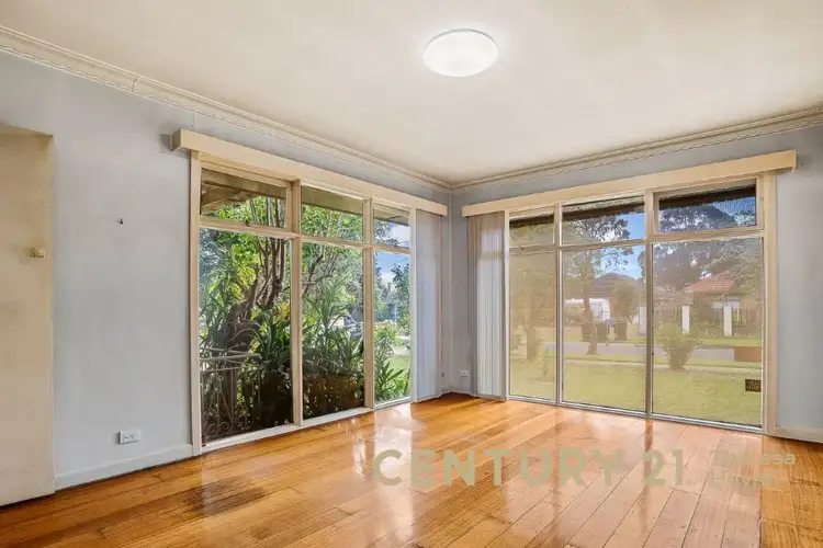 32 Glencairn Street, Mulgrave VIC 3170