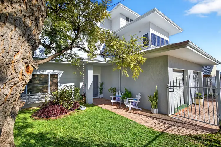 Fourth view of Homely house listing, 10 Dennis Street, Quinns Rocks WA 6030