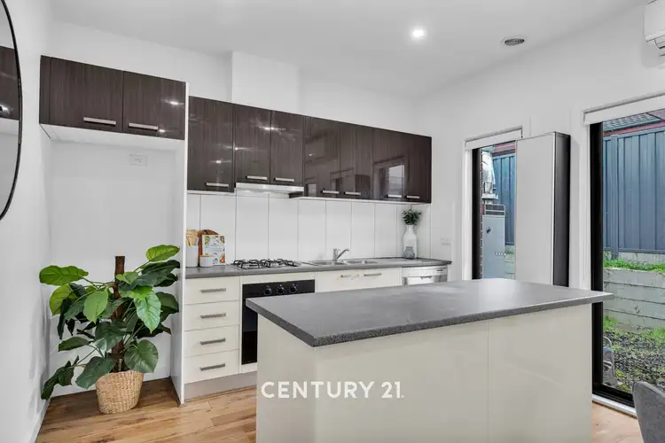 Third view of Homely unit listing, 2/7 Amber Crescent, Narre Warren VIC 3805