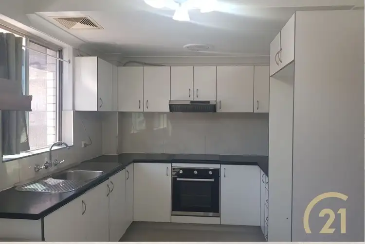 8/74 Harris Street, Fairfield NSW 2165
