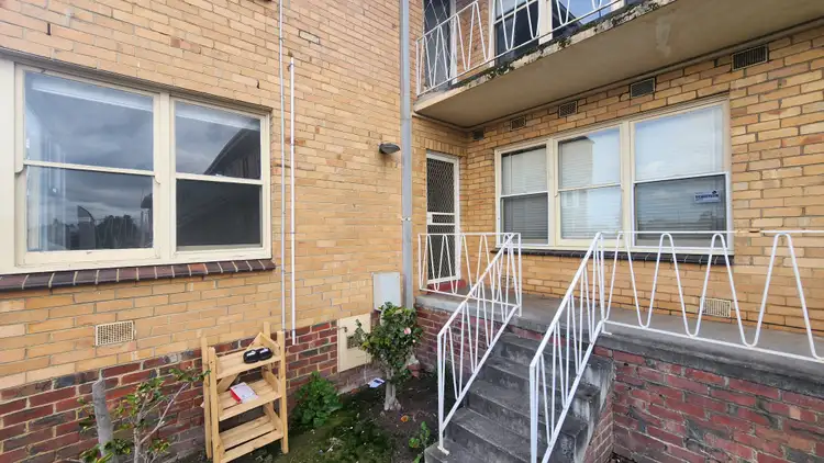 2/38 Princes Highway Service Road, Dandenong VIC 3175