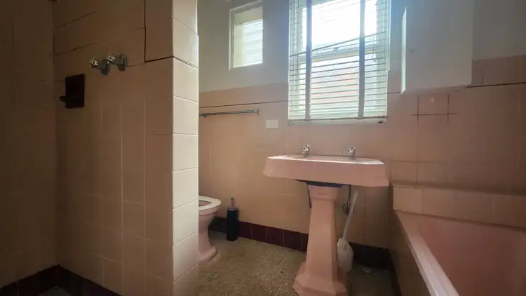 Fifth view of Homely apartment listing, 6/38 Princes Highway Service Road, Dandenong VIC 3175
