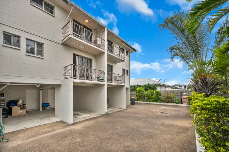 4/146 Queens Road, Hermit Park QLD 4812