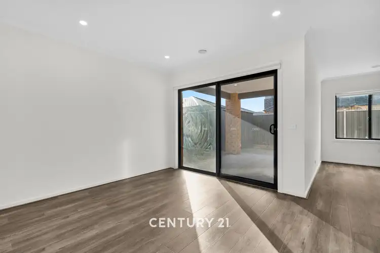 Fifth view of Homely house listing, 50 Viola Circuit, Clyde VIC 3978